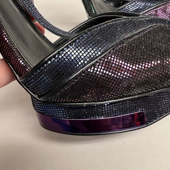 NWOT bcbg maxazria metallic platform heels 8.5 - Picture 2 of 6